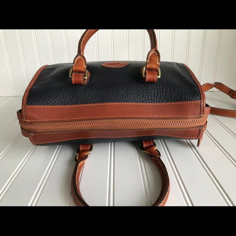 Navy and Brown Leather Handbag. Pics show use. Vintage lovers dream. - Picture 3 of 10